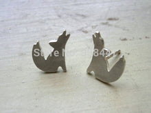 10 PCS-S073 jewelry Silver Coyote Stud Earring - Howling Wolf Silhouette earrings