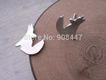 10 PCS-S073 jewelry Silver Coyote Stud Earring - Howling Wolf Silhouette earrings