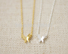 10PCS-N065 Gold Silver Tiny Butterfly Necklace Tiny Insect NecklaceSPendants