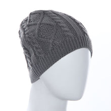 Amazing Hats for Women Snow Caps Warm Knit Skullies and Beanies Solid Color