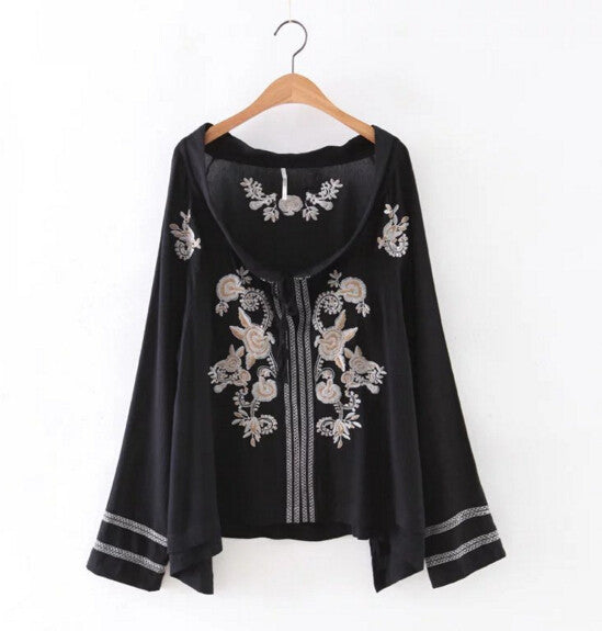 Ethnic Contrast Flower Embroidery Shirt Women Strappy neck Pullover Blouse Tops blusas chemise femme blusa White Black