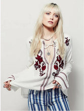 Ethnic Contrast Flower Embroidery Shirt Women Strappy neck Pullover Blouse Tops blusas chemise femme blusa White Black
