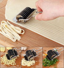 Noodle Cookie Cutter Pastry Tools Bakeware Embossing Dough Roller Lattice Craft Cooking Tools 87060