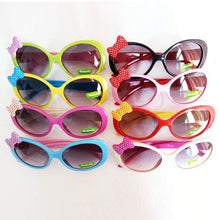 Sun Glasses for Toddlers Kids Plastic Frame Sunglasses Girls Baby Bowknot Cat Eye Shades Goggles Eyewear UV400
