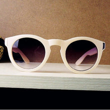Sun Glasses for Women Men Unisex Round Sunglasses Rivet Plastic Frame Round Eyeglasses Eyewear Glasses