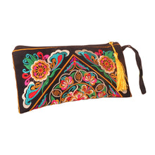 Women Wallets Clutch Bag New Fashion Embroidery Contrast Wrist Strap Elegant Mobile Phone Bag Purse Carteira Feminina